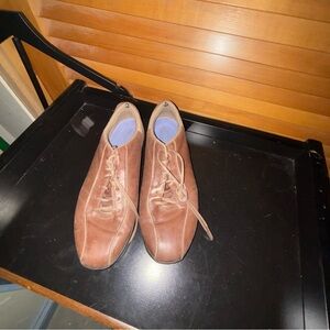 Easy Spirit Brown Leather Oxfords